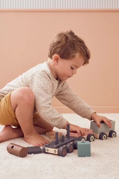 Jouets Montessori en bois : Pourquoi ce choix naturel et pédagogique ?