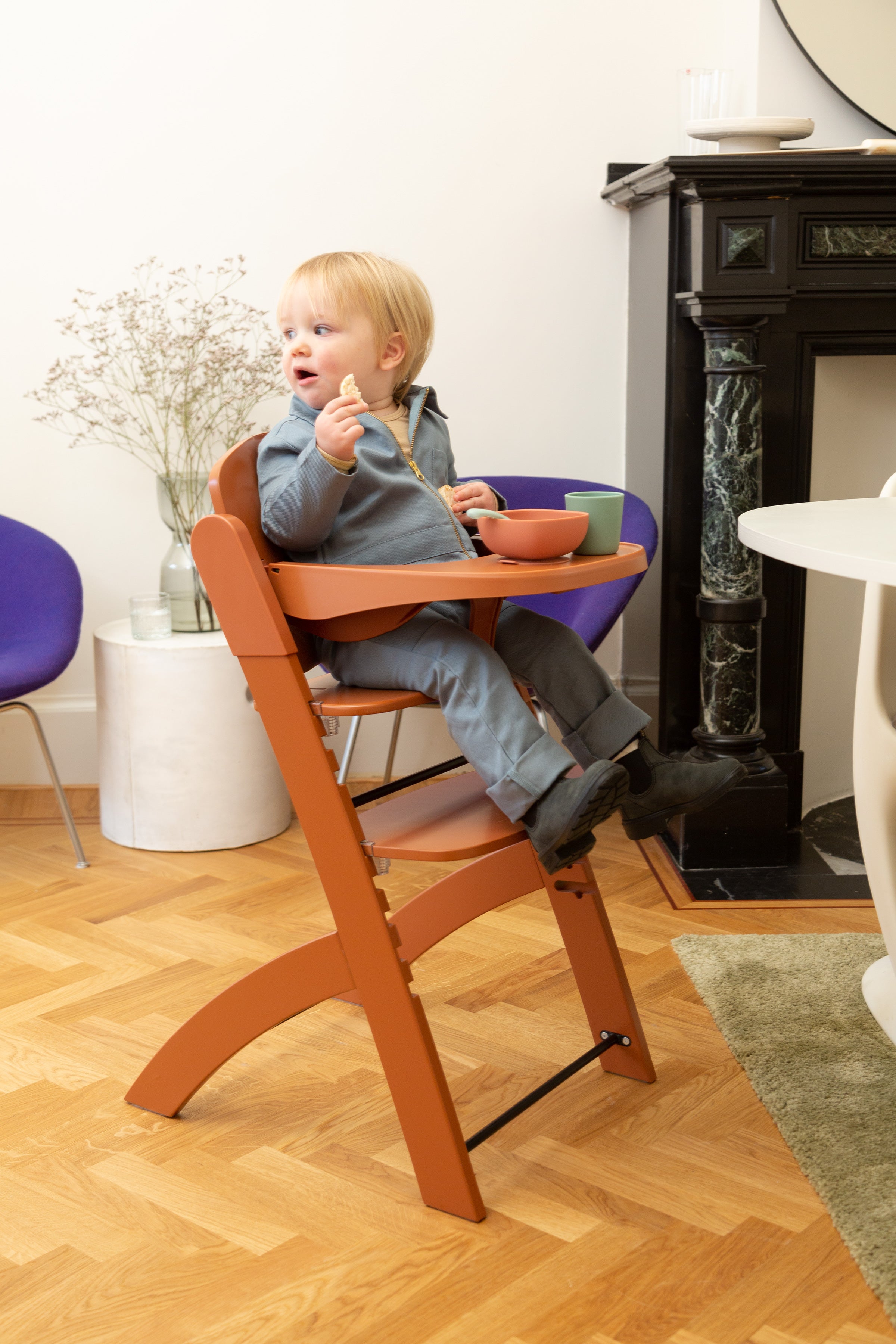 Choisir votre réhausseur de chaise bébé