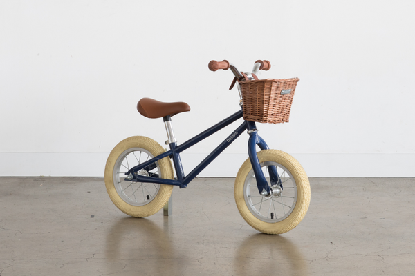 Moonbug Balance Junior Bikes Bobbin