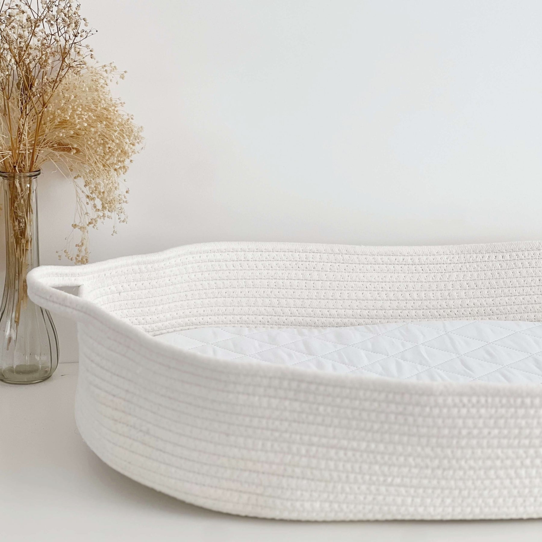 Panier à langer naturel Zoé - Changing Mats & Trays par Babykare