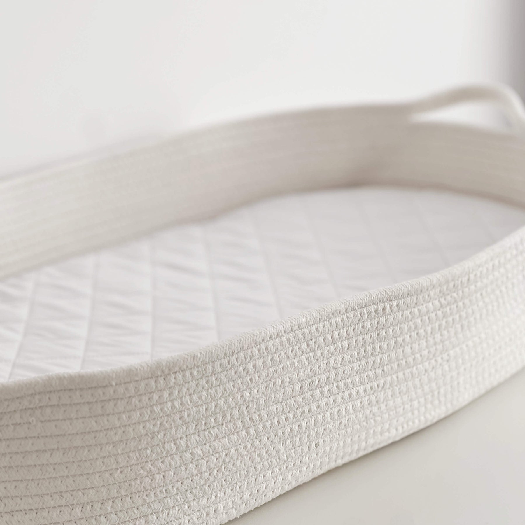 Panier à langer naturel Zoé - Changing Mats & Trays par Babykare