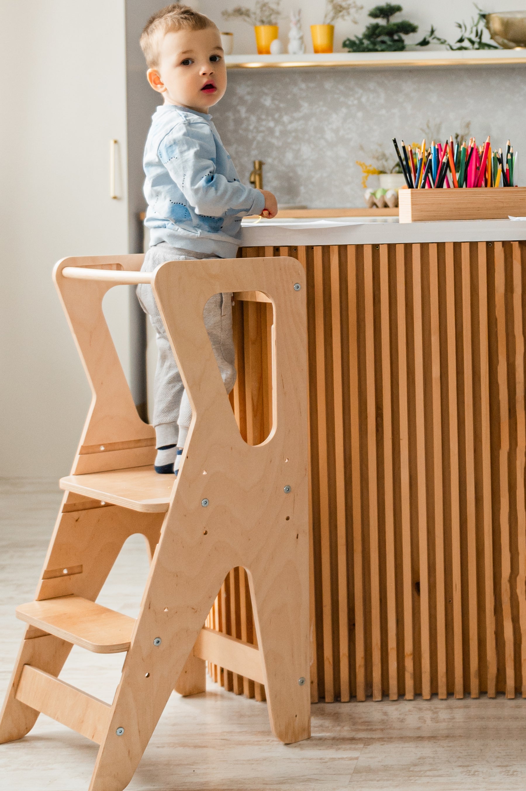 Tour d'observation Montessori réglable