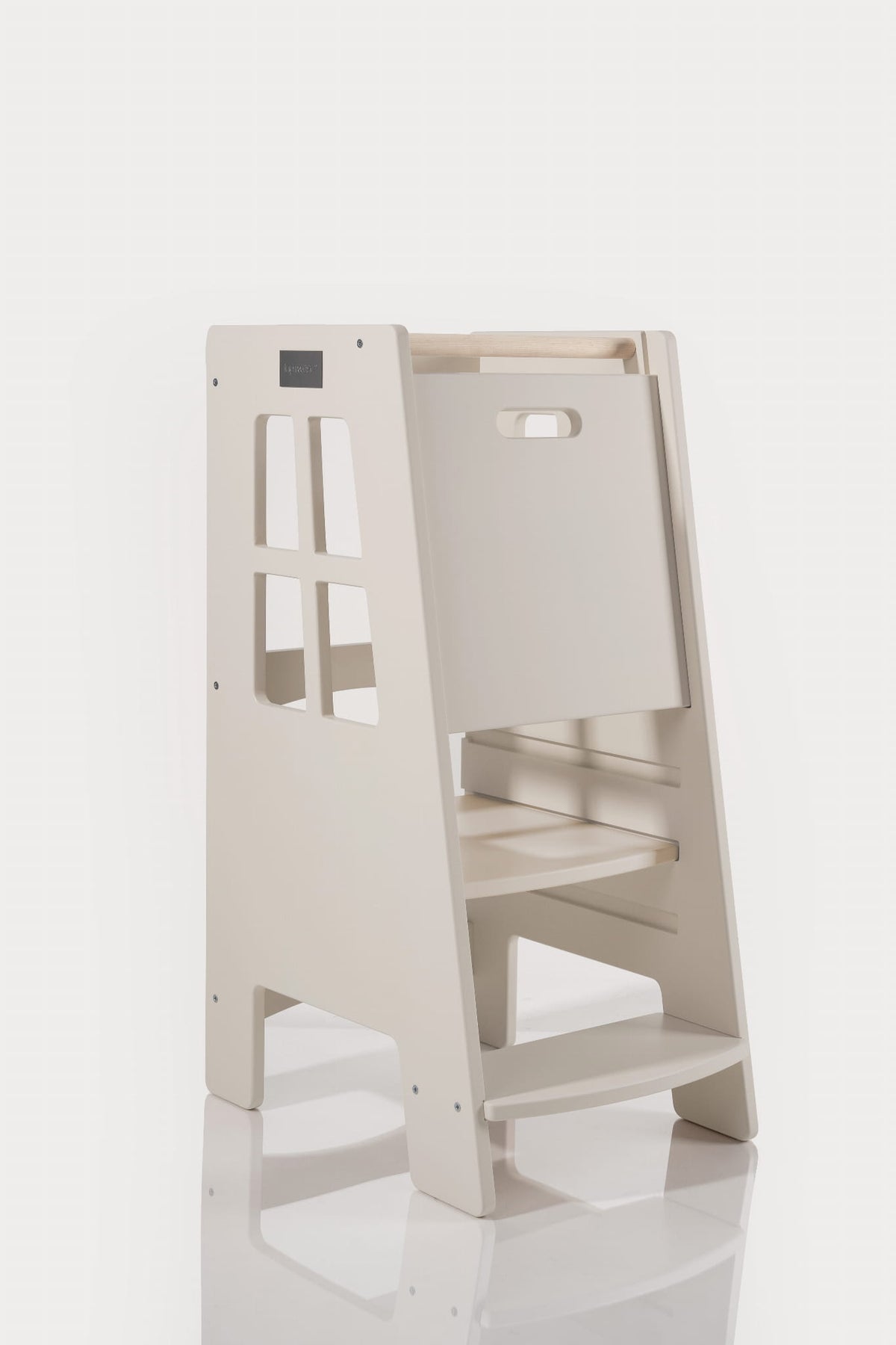Premium Montessori learning tower