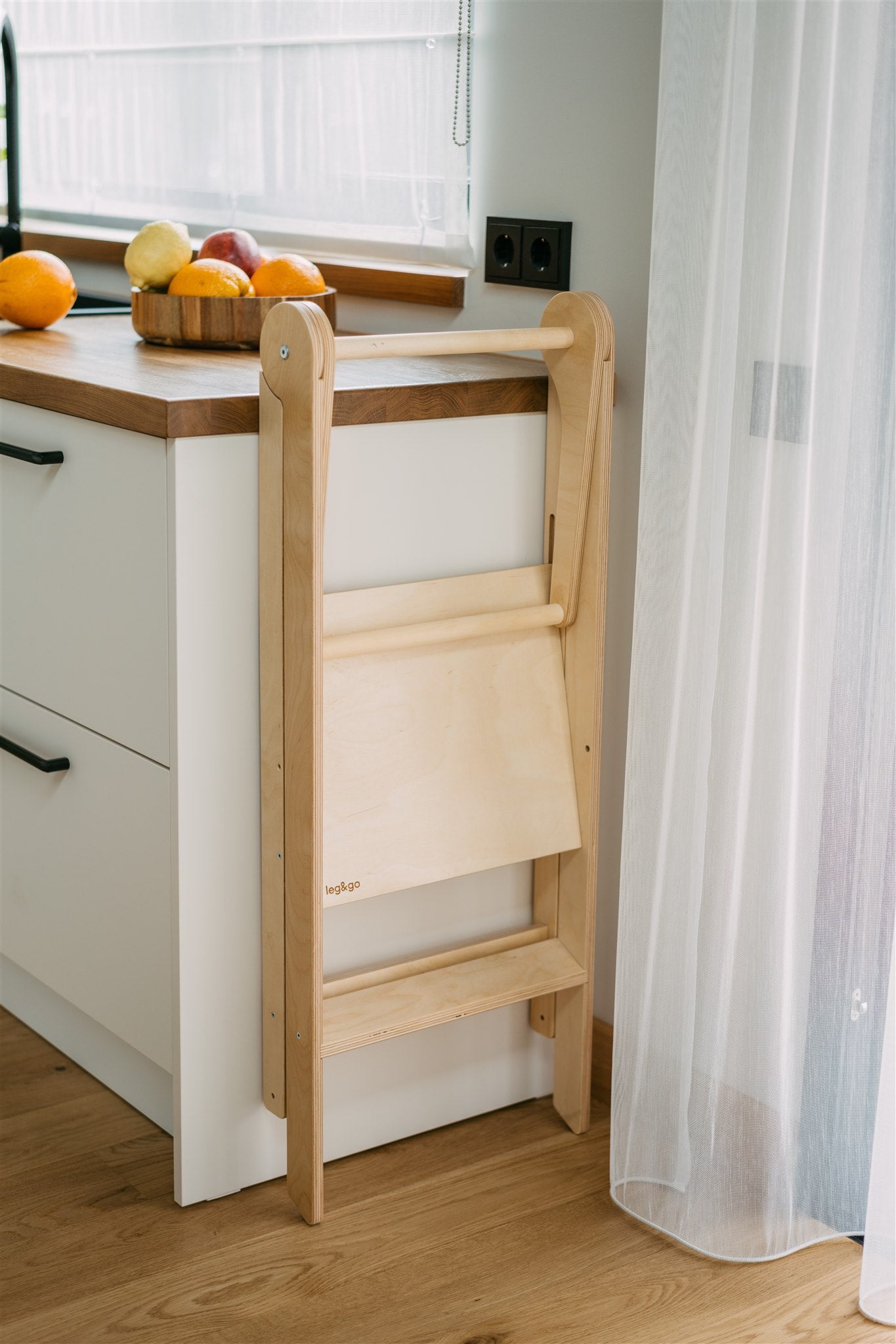 Tour d'observation Montessori pliable