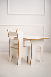 Table et chaise pour enfant