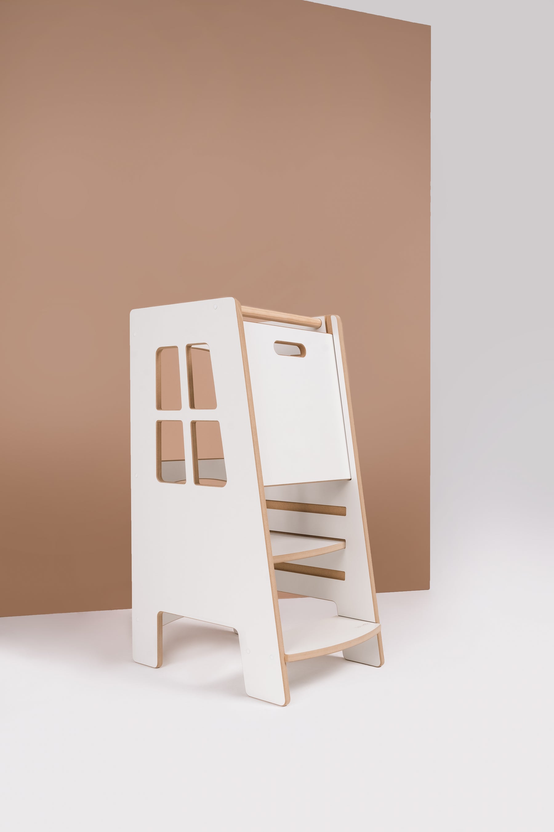 Premium Montessori learning tower