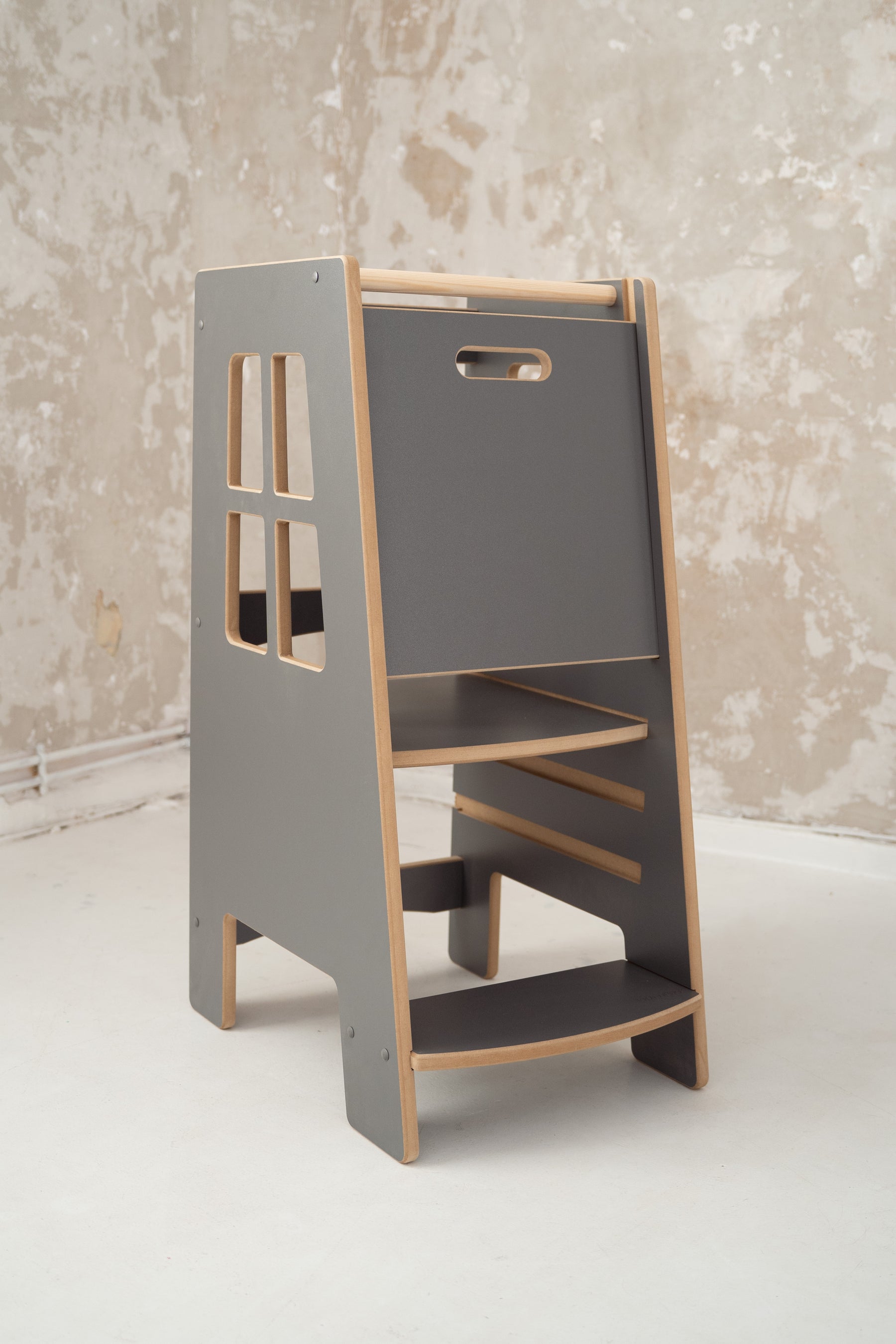 Premium Montessori learning tower