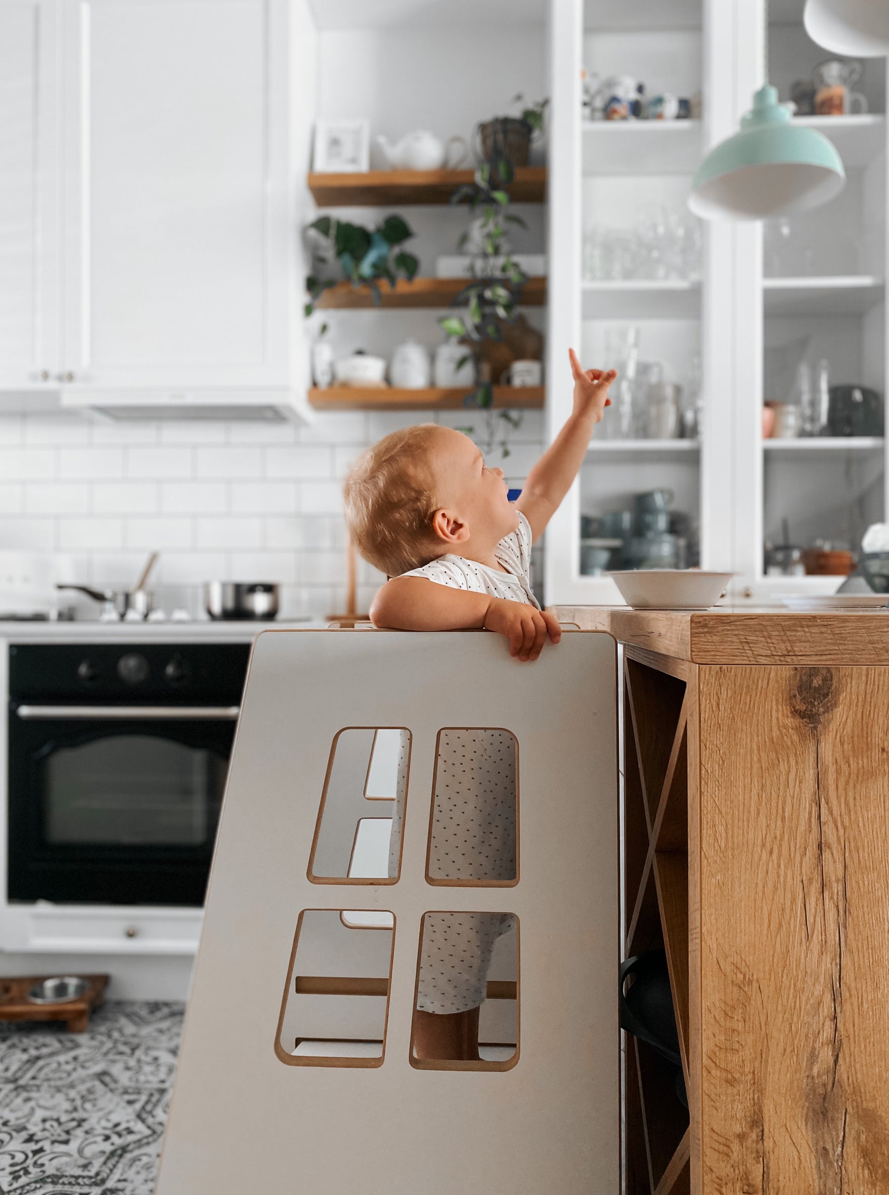 Premium Montessori learning tower