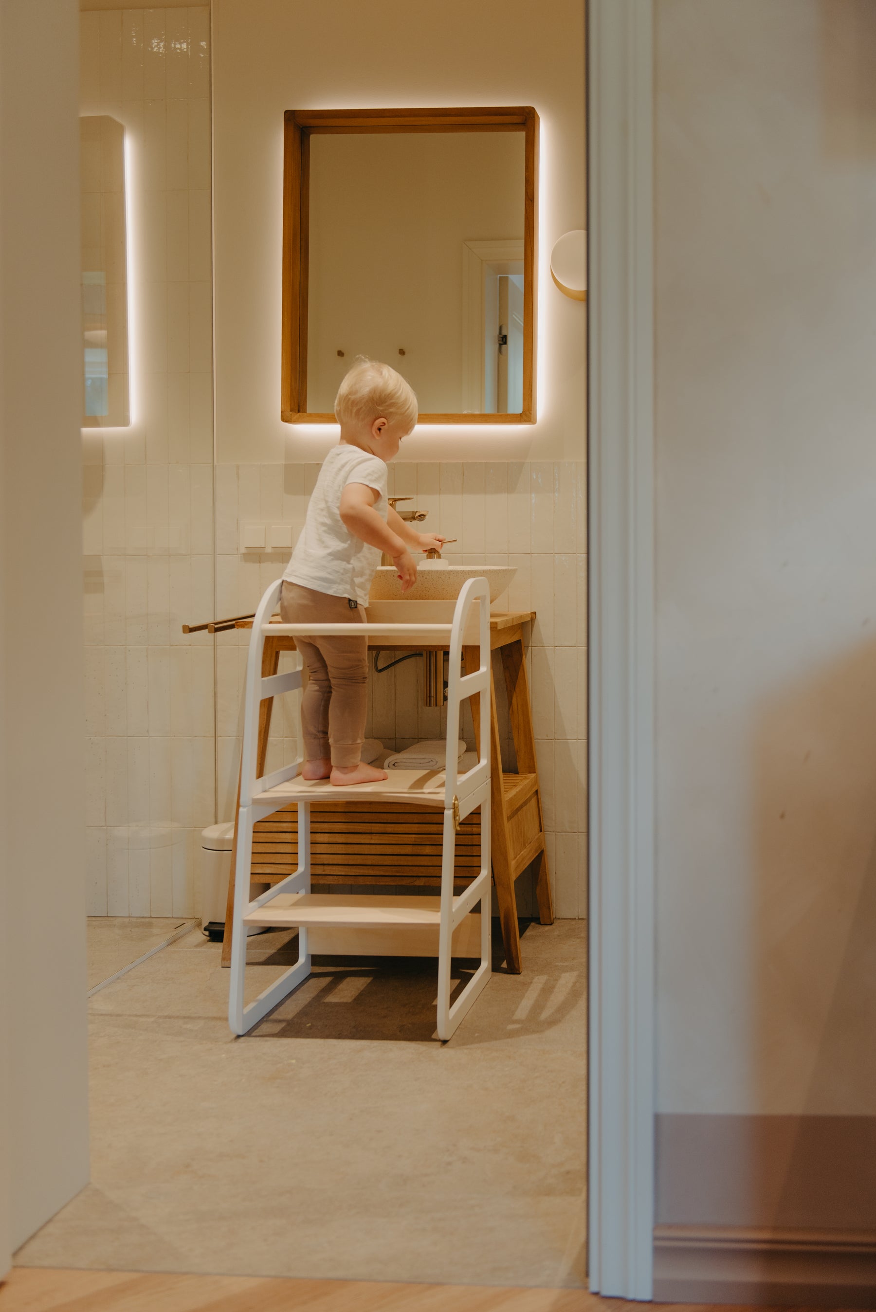 Tour d'observation Montessori 2-en-1