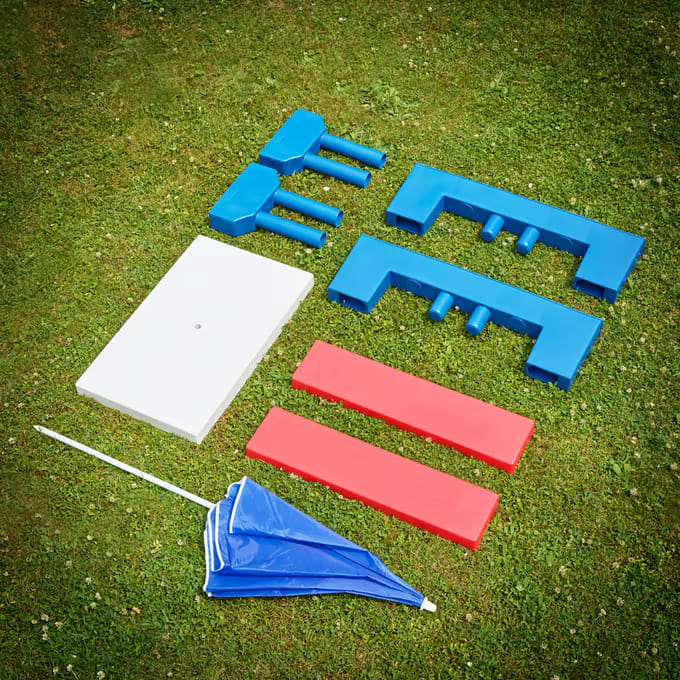 Salon de jardin pour enfants table et bancs avec parasol