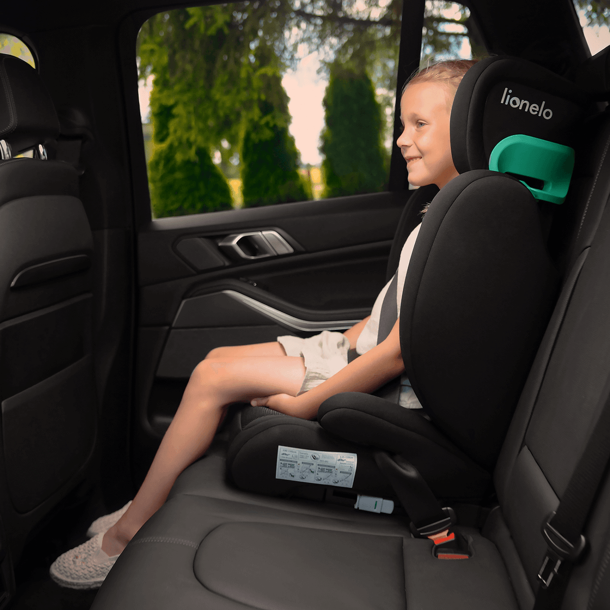 Siège-auto bébé Hugo i-size Lionelo - Baby & Toddler Car Seat Accessories par Lionelo