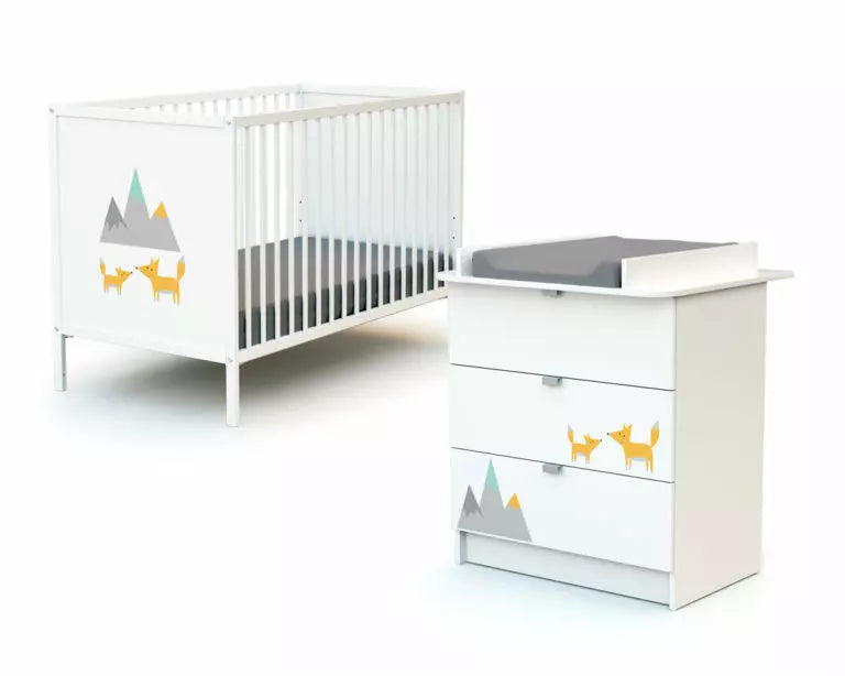 Lit Bébé 60x120 cm + Commode avec plan à langer Renard Webaby AT4 - Baby & Toddler Furniture par AT4